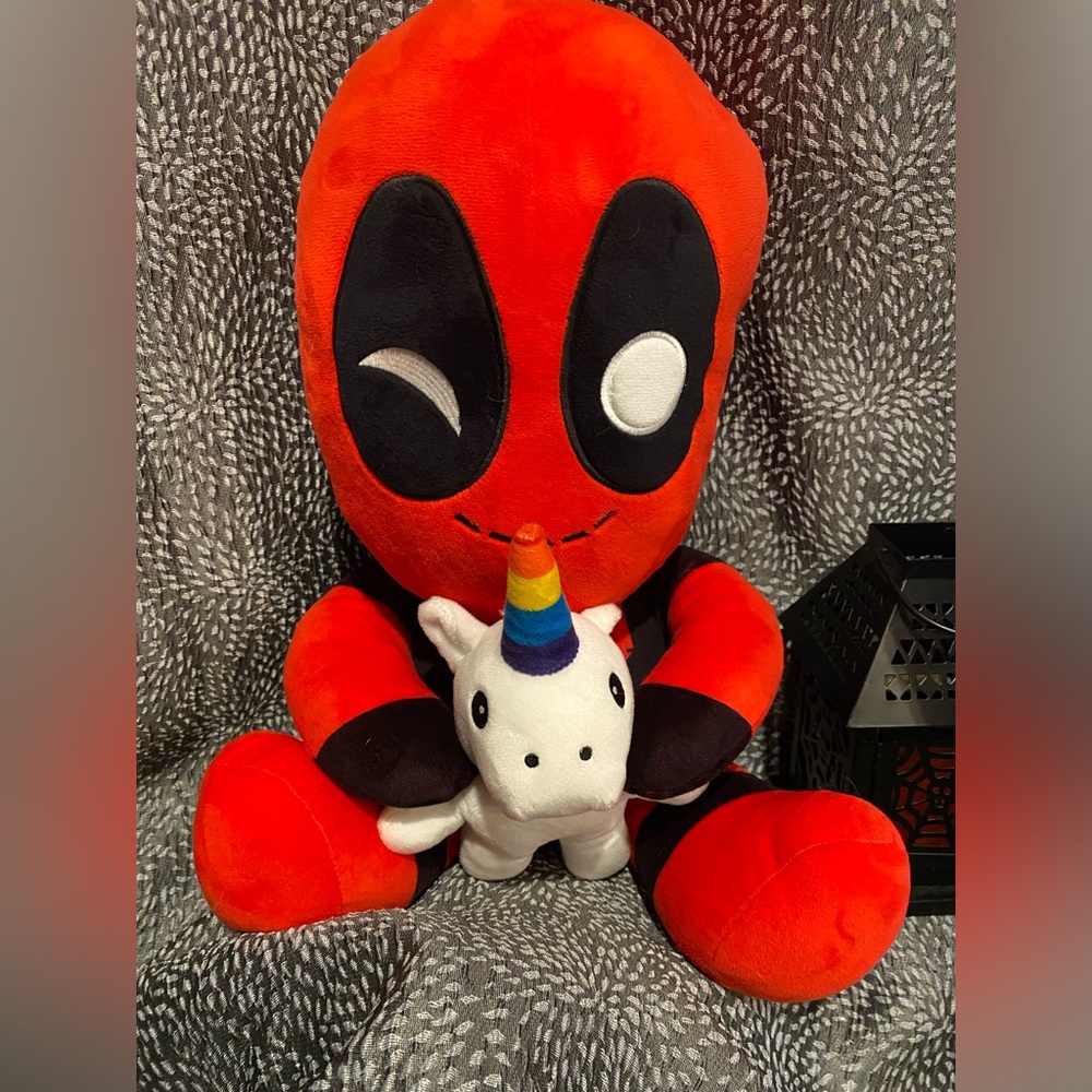 MARVEL Deadpool Plush
